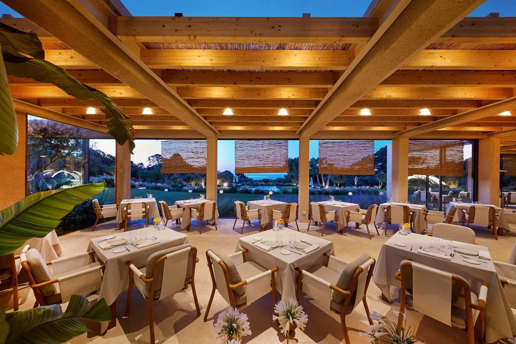 Pleta de Mar — Restaurant mit offenem Meerblick